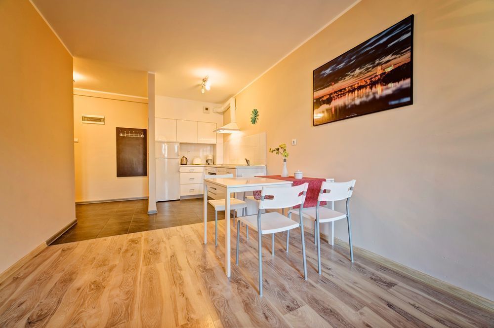 E-Apartamenty Koscielna 30 Poznan Bagian luar foto